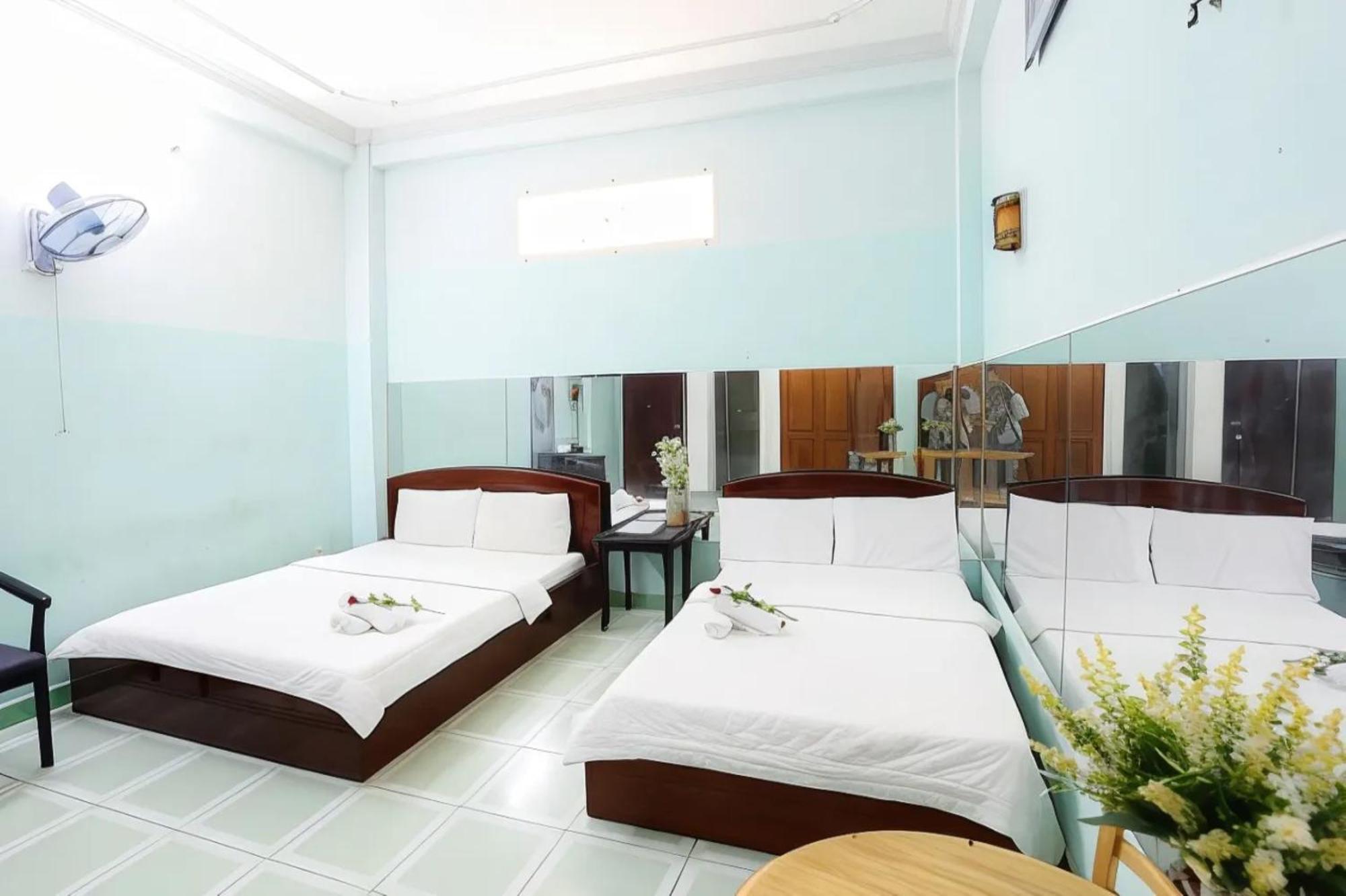 Hong Luc Hotel Hcm Ho Chi Minh-staden Exteriör bild